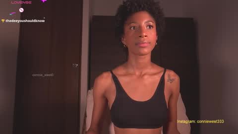   independent model online show from 09.21.25