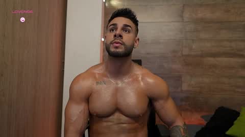 connor_h1 online show from 04.06.26