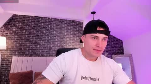 Snapshot of connorsmith_26 chatting on 02.06.26 Connor Smith online show from 02.06.26