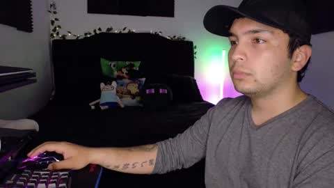 Snapshot of conor_taylor_ chatting on 12.02.25 conor_taylor_ online show from 12.02.25