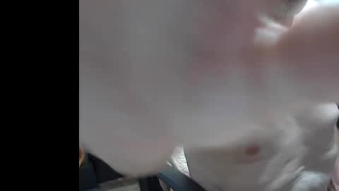 Snapshot of constantbater57 chatting on 09.22.25 conastantbater57 online show from 09.22.25