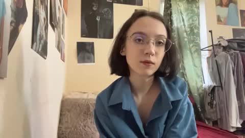 Snapshot of consuelamcelwaine chatting on 03.05.26 consuelamcelwaine online show from 03.05.26