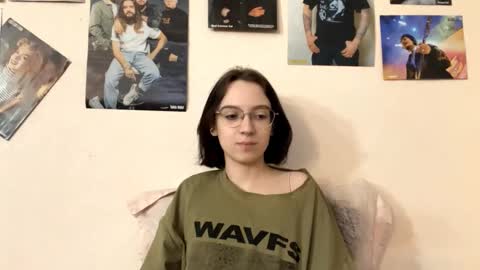 Snapshot of consuelamcelwaine chatting on 03.15.26 consuelamcelwaine online show from 03.15.26