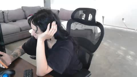 controllercutie online show from 01.15.26