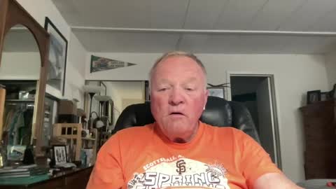 Snapshot of cookoosnest chatting on 06.14.26 cookoosnest online show from 06.14.26