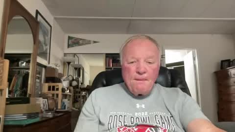 Snapshot of cookoosnest chatting on 07.15.26 cookoosnest online show from 07.15.26