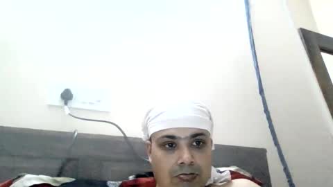 Cool Breeze09 online show from 04.01.26