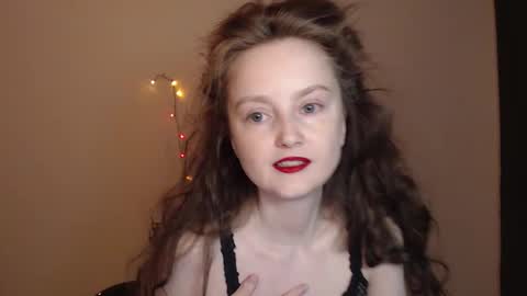 Amber online show from 11.23.25