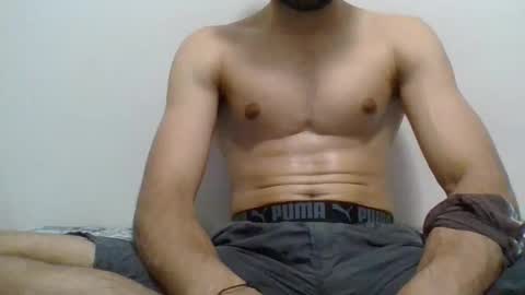 Snapshot of coolboy75289 chatting on 10.18.25 coolboy75289 online show from 10.18.25