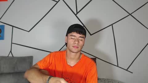 Snapshot of cooper_shiro chatting on 12.15.25 shiro online show from 12.15.25