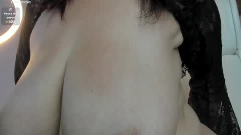 Coquette Johnson online show from 01.04.25