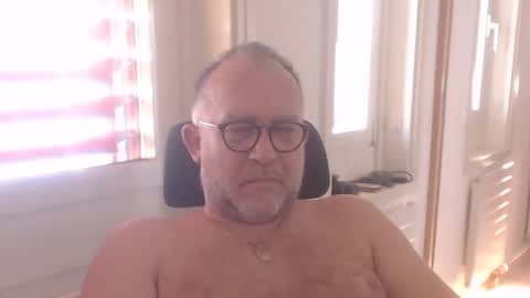 Snapshot of coquin369 chatting on 11.22.25 Coquin369 online show from 11.22.25