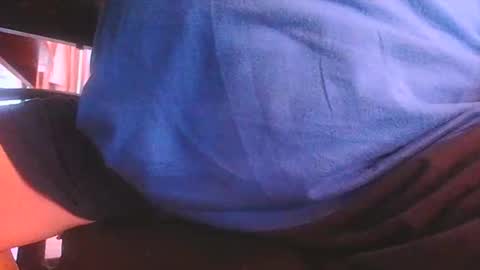 Snapshot of coquin375 chatting on 11.17.25 coquin375 online show from 11.17.25