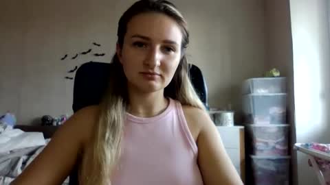 cora_fora online show from 10.07.25