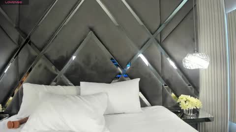 Coral online show from 06.04.26