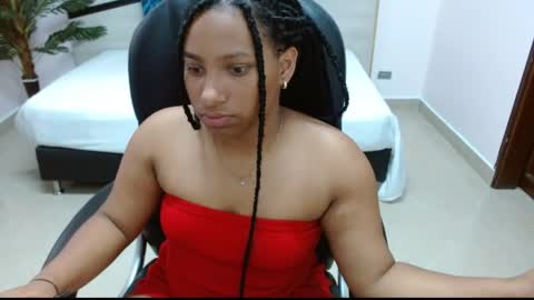 Snapshot of coral_echeverri chatting on 04.16.26 Coral Echeverri online show from 04.16.26
