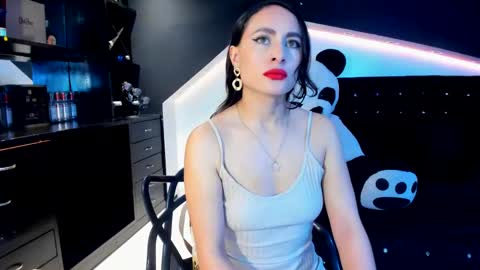 Coral  online show from 03.04.25