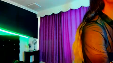 Coral  online show from 03.05.25