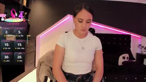 Coral  online show from 01.19.26