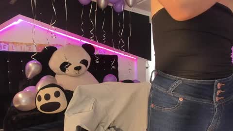 Coral  online show from 04.01.26