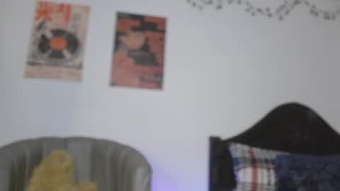 Snapshot of coraliebronson chatting on 02.21.26 Coralie Bronson online show from 02.21.26