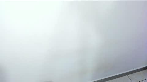 coraline hot18 online show from 12.21.24