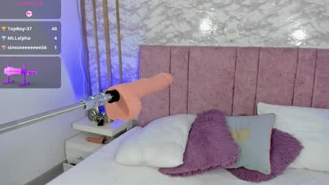 coraline hot18 online show from 03.06.25