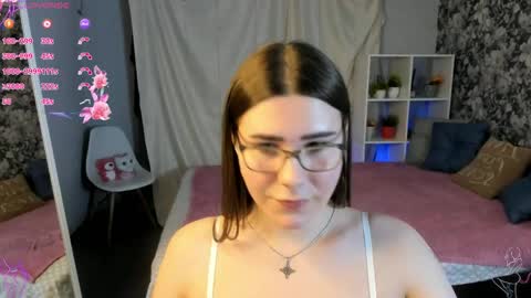 Snapshot of coraline_kitty chatting on 05.04.26 Coraline online show from 05.04.26