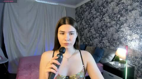 Snapshot of coraline_kitty chatting on 05.31.26 Coraline online show from 05.31.26