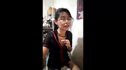 Snapshot of coralinebane chatting on 03.12.26 coralinebane online show from 03.12.26