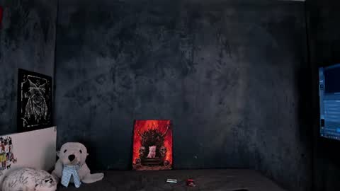 Snapshot of coralinelee chatting on 08.03.26 In world ha-ha I am he-he A lot of content and live broadcasts from this day For the fan club viewing privates is free online show from 08.03.26