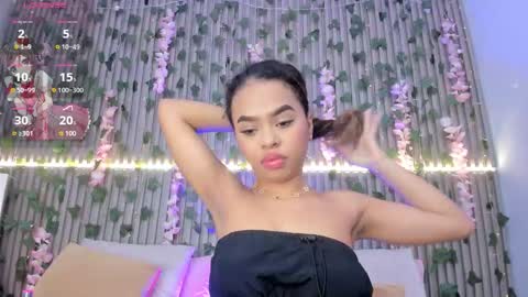 coralineross_ online show from 11.13.25
