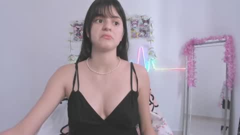Snapshot of coralinexxx07 chatting on 05.05.26 Coraline uwu Bienvenidos al dulce mundo de Coraline Hola amores soy Coraline Una chica tierna juguetona online show from 05.05.26