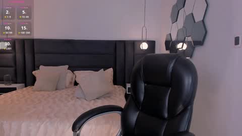 Corinne Russo online show from 12.27.24