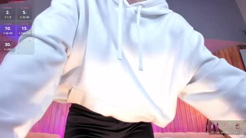 Corinne Russo online show from 03.07.25