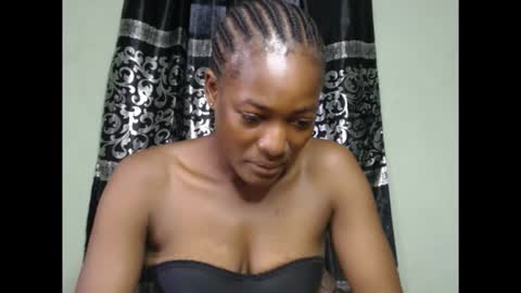 Snapshot of cornxslut chatting on 02.10.26 cornxslut online show from 02.10.26