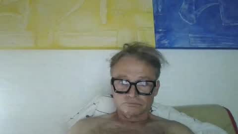 coroa4u online show from 11.24.25