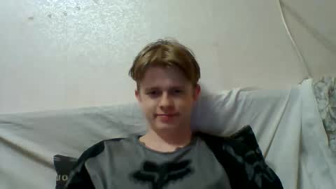 Snapshot of cosm2312 chatting on 05.27.26 Andrew online show from 05.27.26