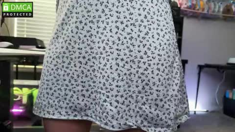 Snapshot of cosmicdreamz chatting on 03.04.26 BrittanyRose online show from 03.04.26