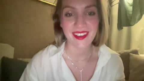 cosmo_blondiee online show from 09.21.25
