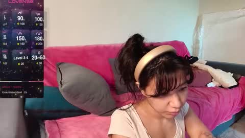 Snapshot of cosmo_pussy chatting on 09.26.25 Lina online show from 09.26.25