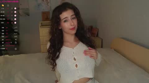 Luna online show from 11.24.25