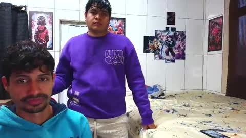 Snapshot of couple_boylatin_21cm_22cm chatting on 05.14.26 Jonathan Jhonaz online show from 05.14.26