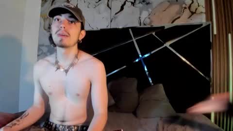 Snapshot of couple_in_heat_ chatting on 02.18.26 couple_in_heat_ online show from 02.18.26