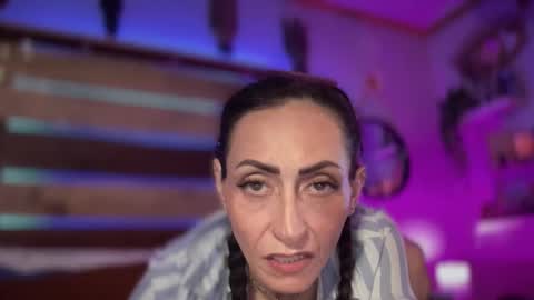 Snapshot of couple_who_freaks chatting on 11.17.25 Bald Beautiful online show from 11.17.25