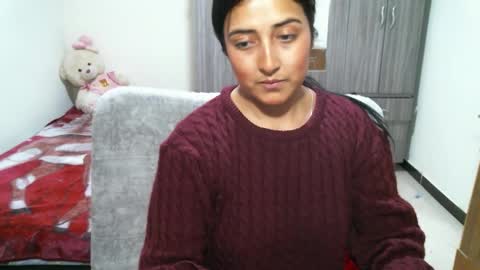 Snapshot of couplecaliente10 chatting on 12.04.25 couplecaliente10 online show from 12.04.25