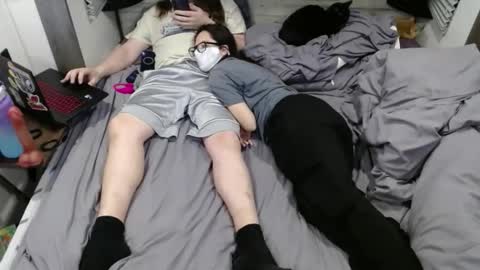 Snapshot of couplenxtdoor351 chatting on 03.13.26 couplenxtdoor351 online show from 03.13.26