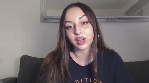 Courtney online show from 12.17.24