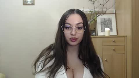 Courtney online show from 03.02.25