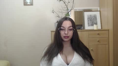 Courtney online show from 03.08.25